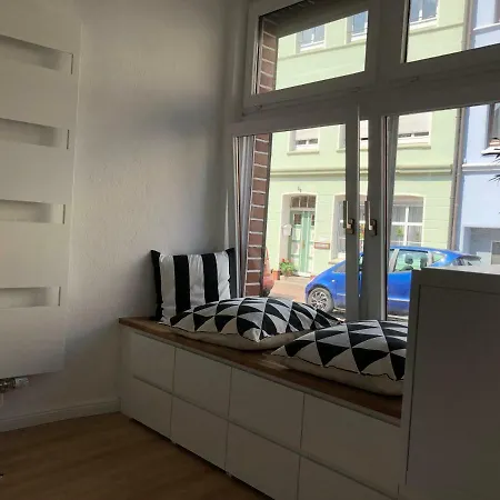 zentral gelegenes Ferienzimmer Möllner Seestrasse Exterior foto